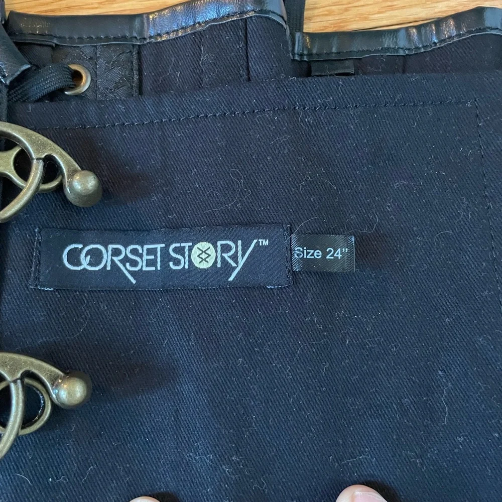 Corset Story Pirate Steampunk Corset Size 24 - Picture 5 of 9